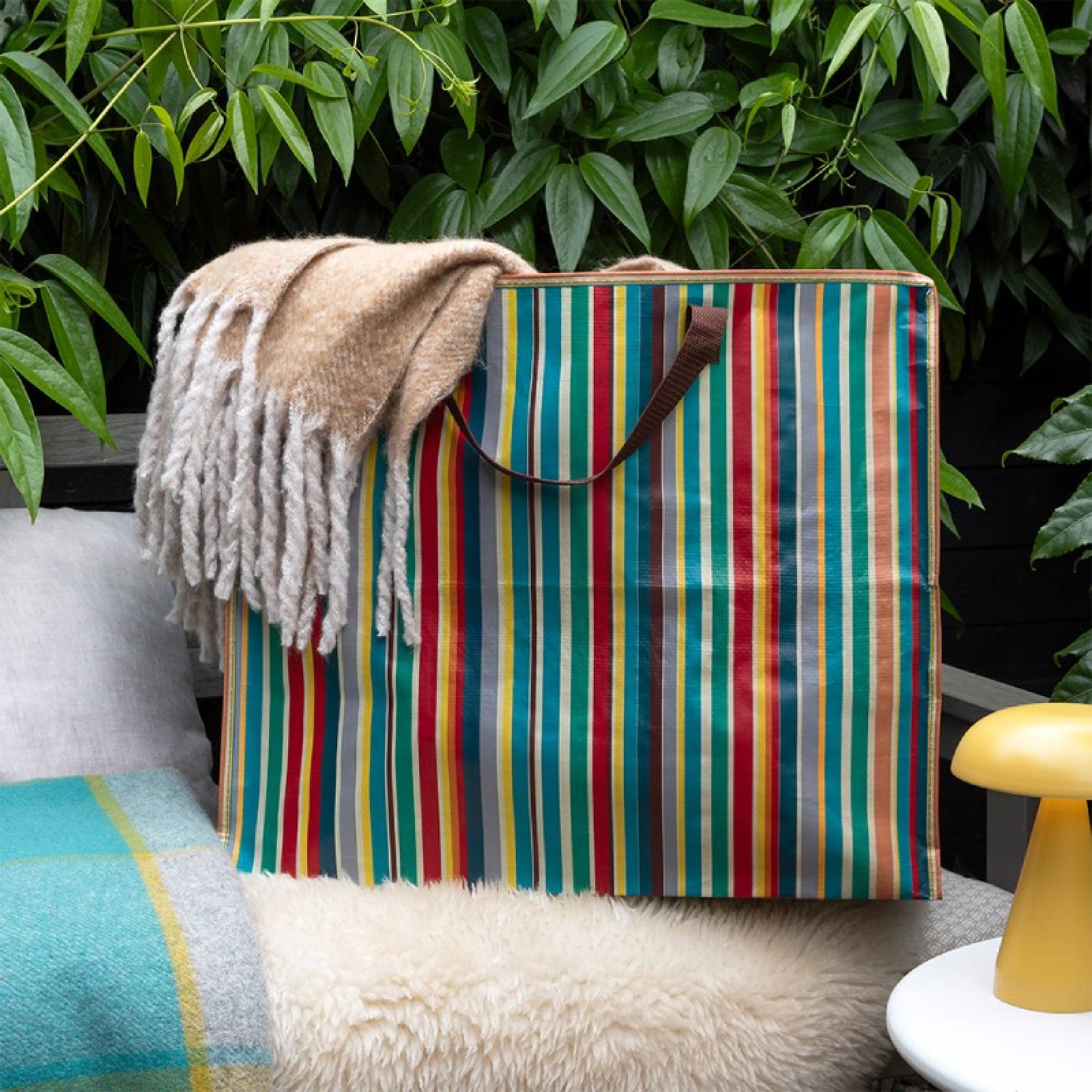 Retro Stripes - Jumbo Storage Bag With Handles thumbnails
