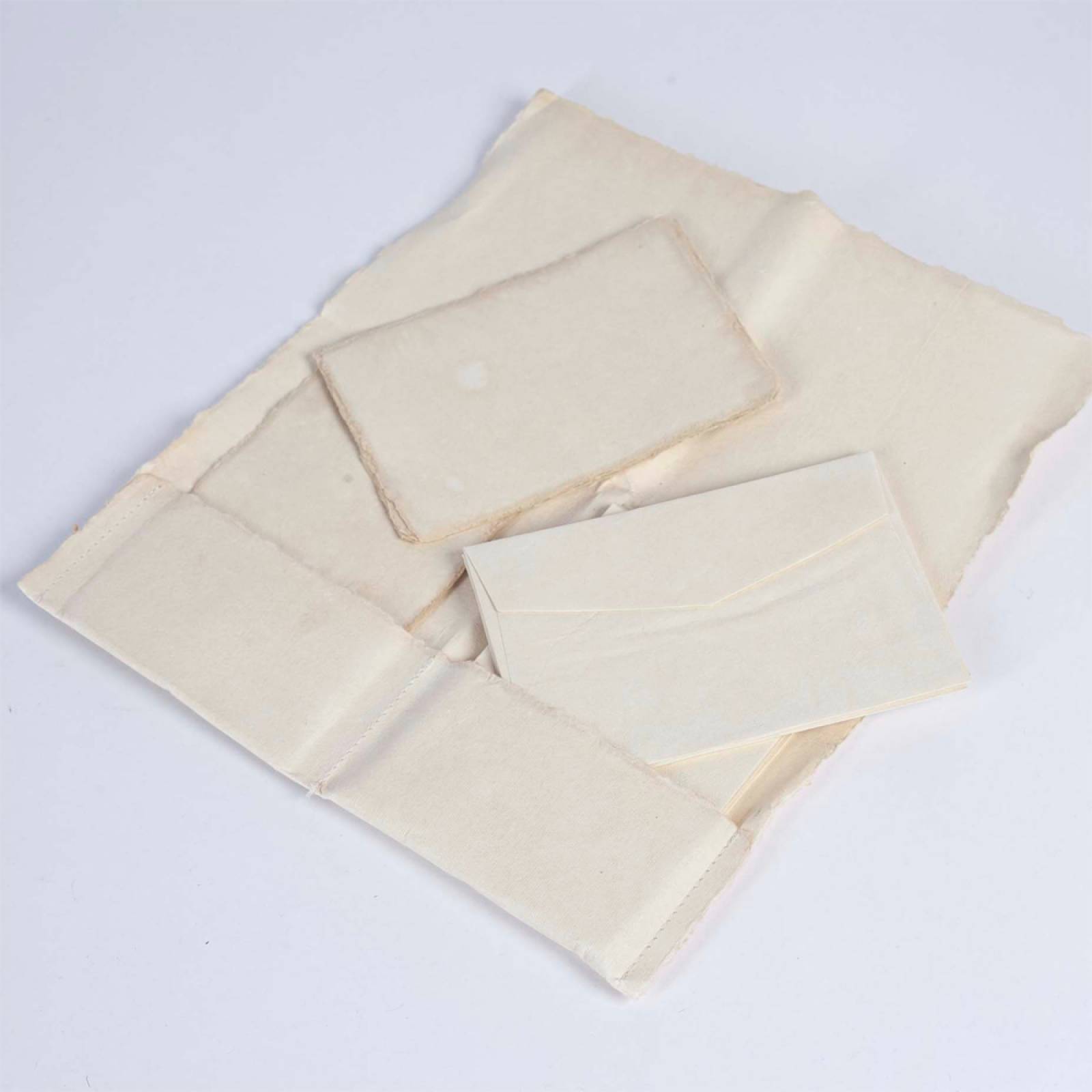 Set Of 12 Notecards & Envelopes With Wax Seal In White thumbnails