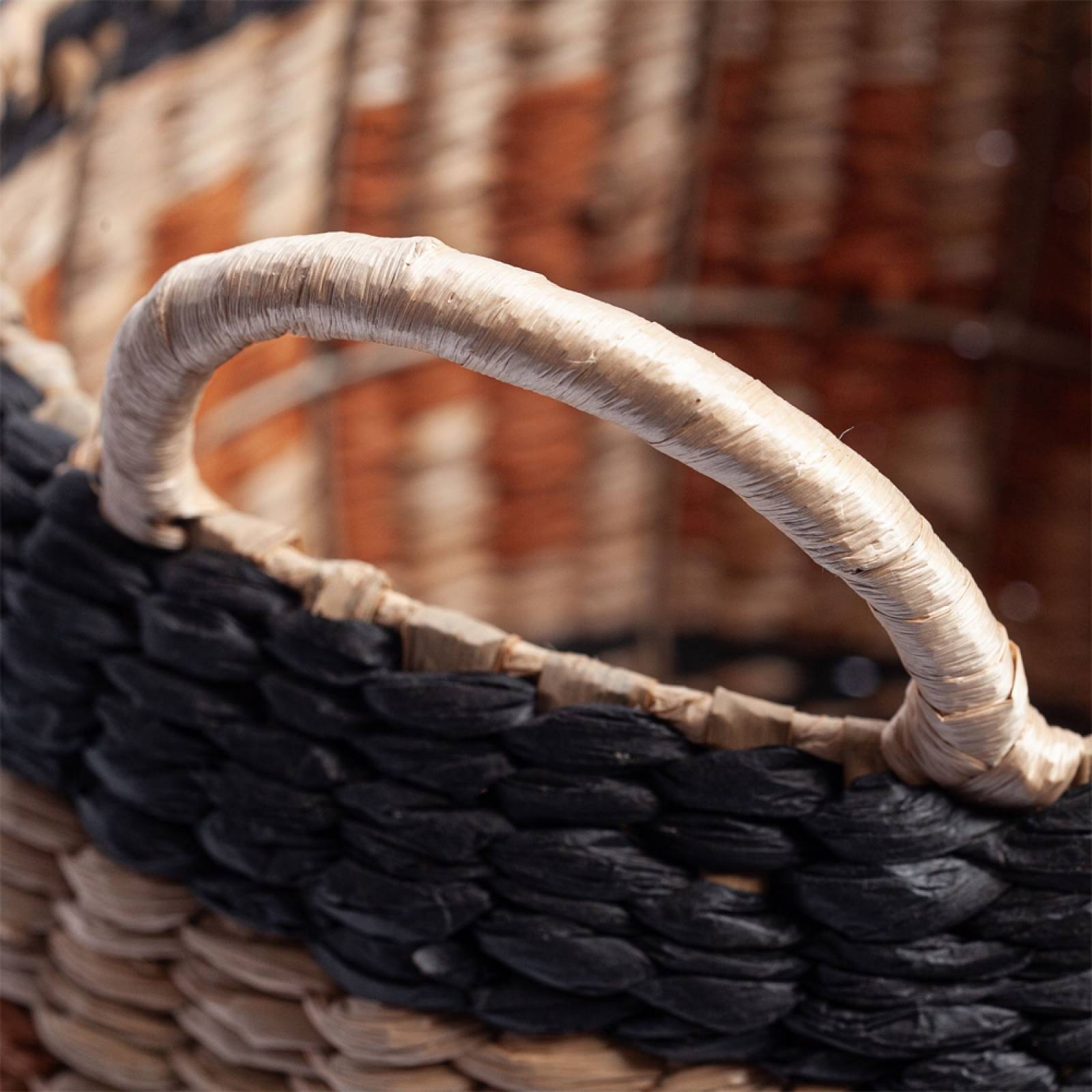 Set Of 2 Baskets With Orange & Black Patterns & Handles thumbnails