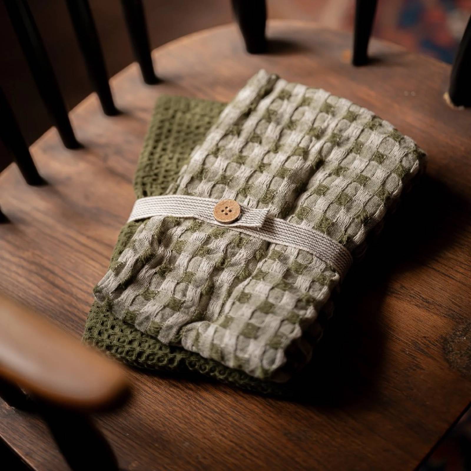 Set Of 2 Check Waffle Tea Towels In Olive