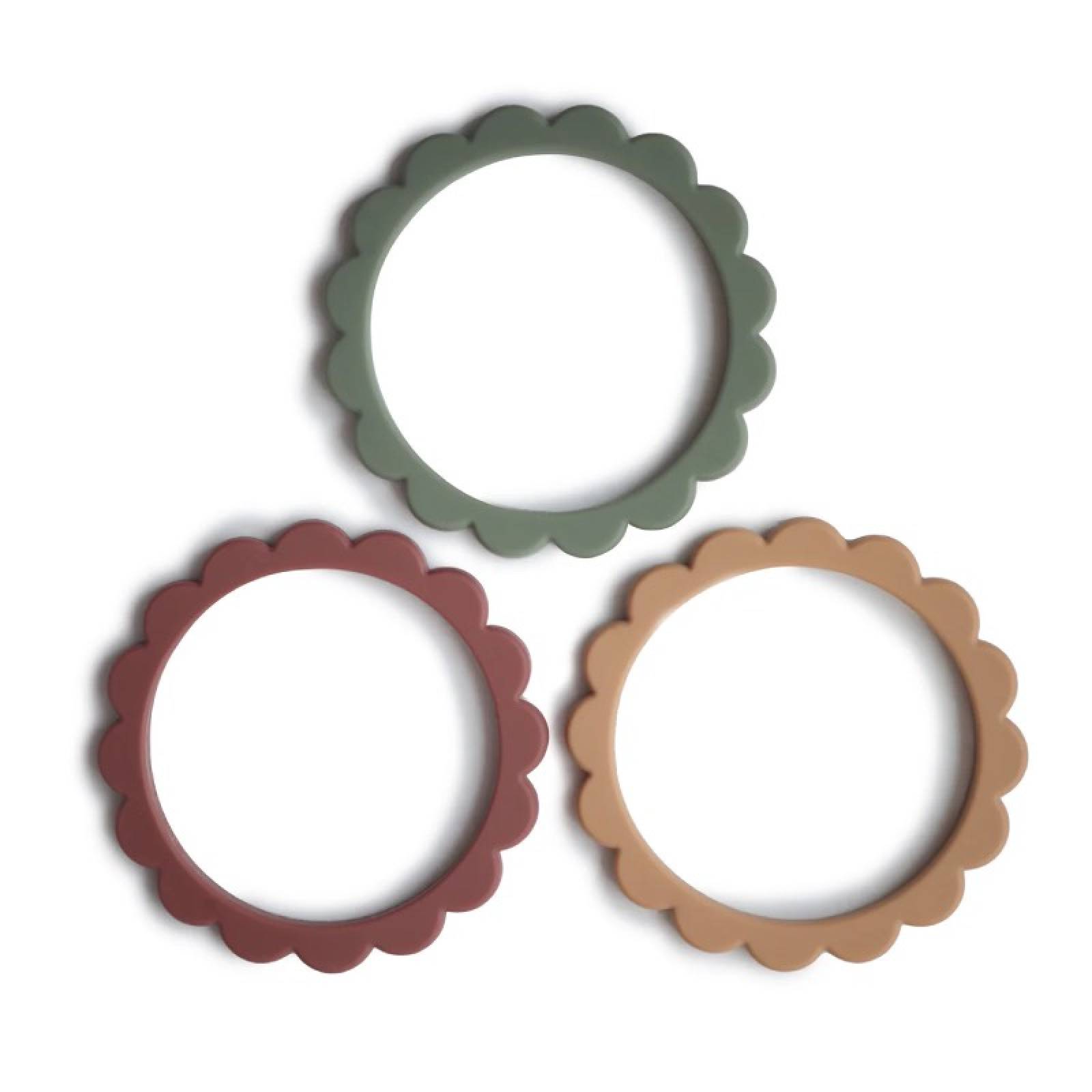 Set Of 3 Silicone Flower Teether Bracelets In Berry 3+