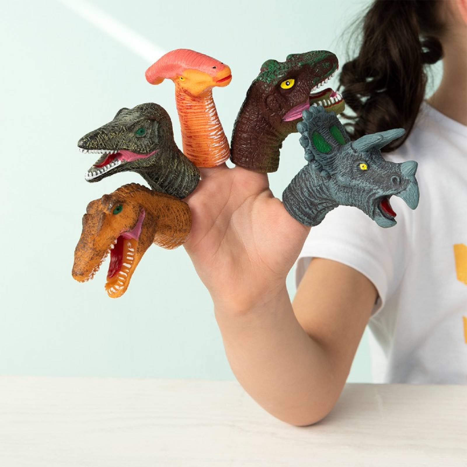 Set Of 5 Dinosaur Finger Puppets 3+