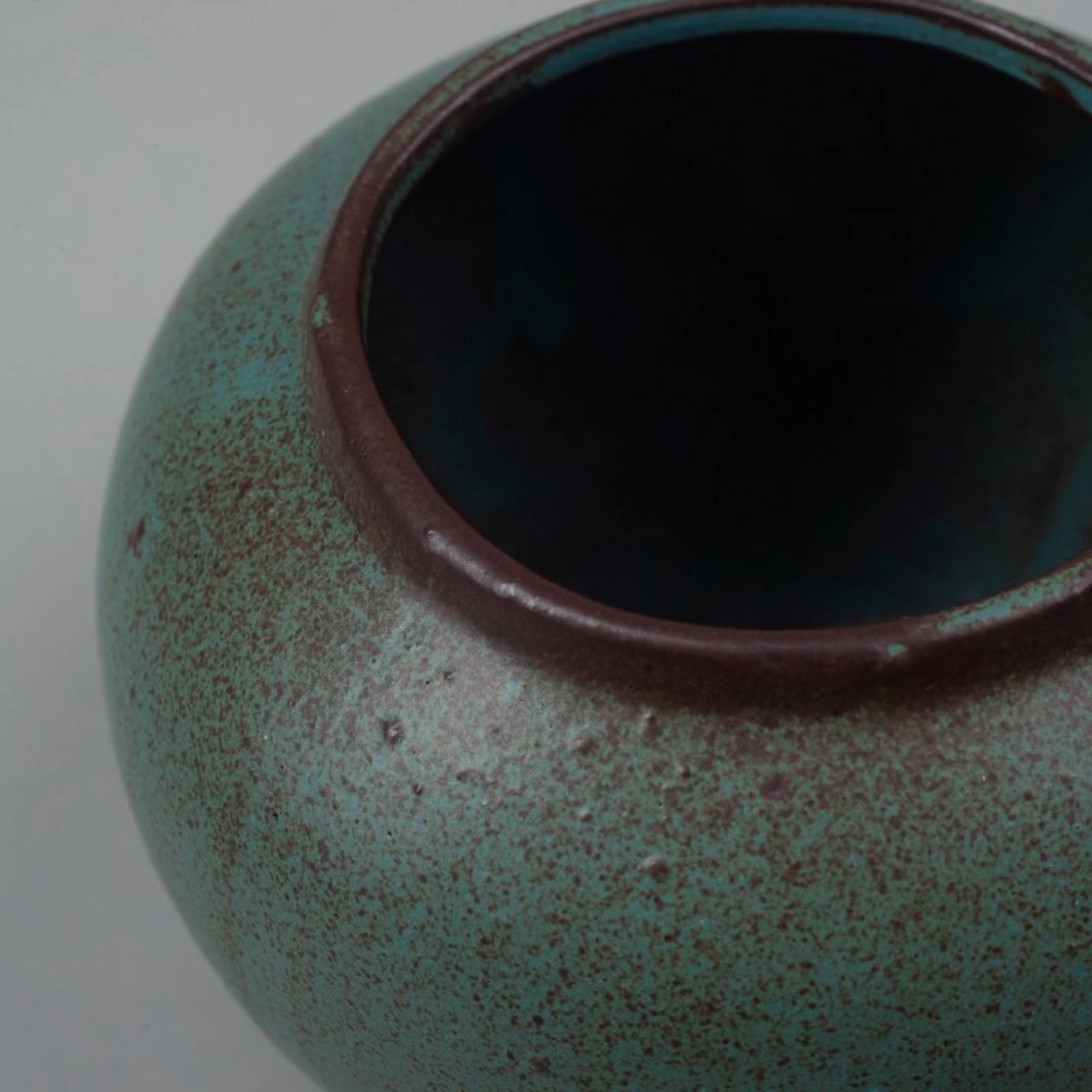 Small Round Stoneware Vase In Green & Brown thumbnails