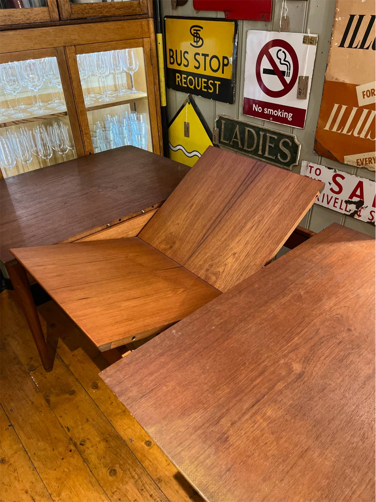 Teak Extending Dining Table With Set Of 4 Chairs 120cm thumbnails