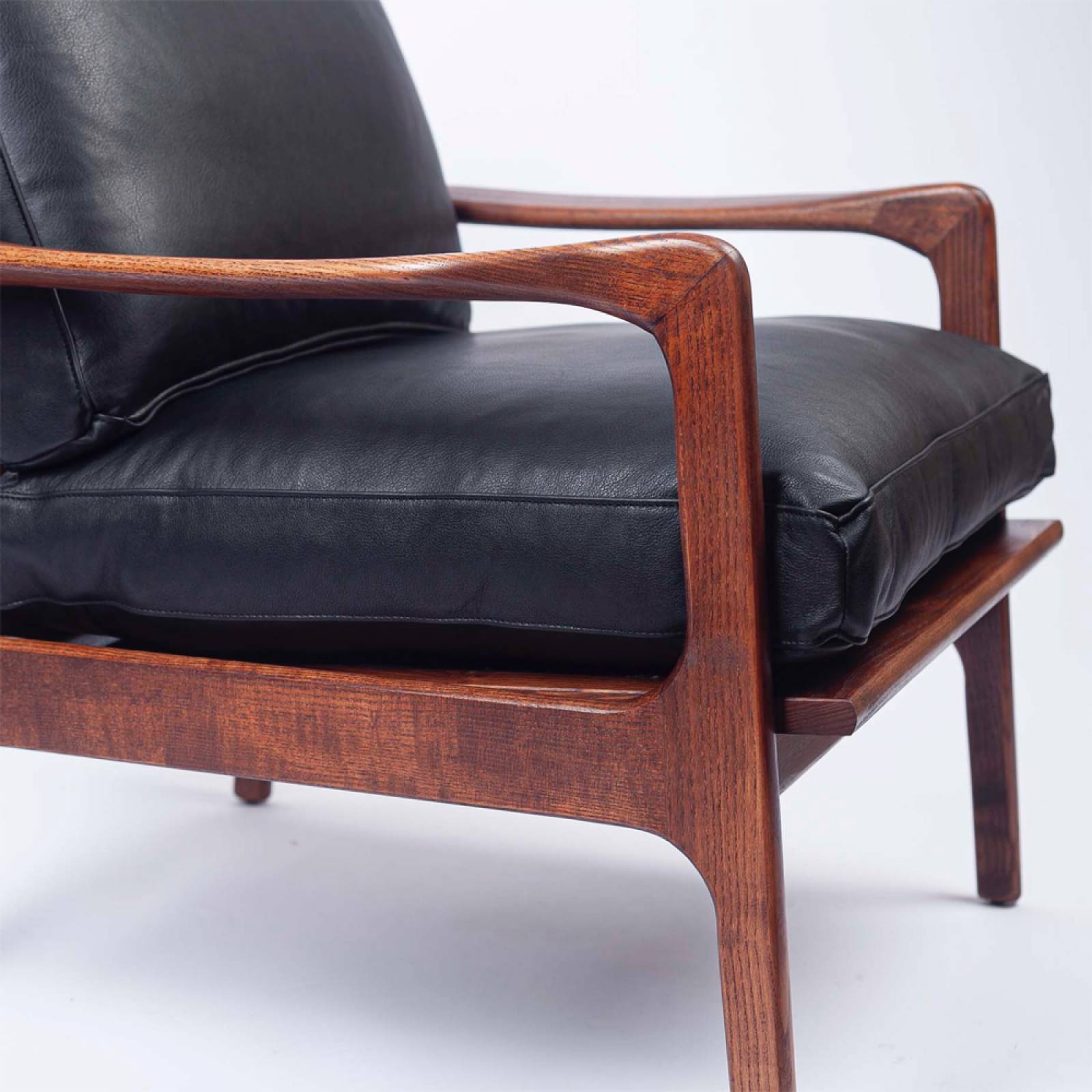 The Karsten Armchair In Black Leather thumbnails