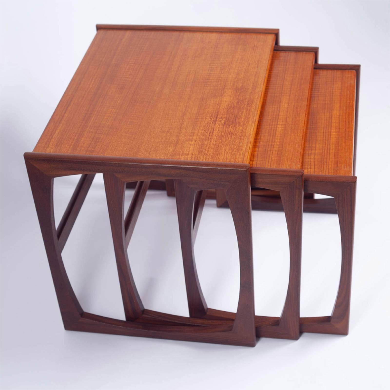 Vintage 1960s G Plan Quadrille Nest Of 3 Teak Side Tables thumbnails