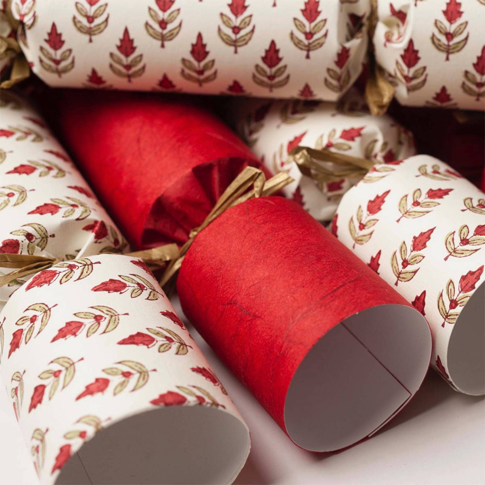 Box Of 6 Handmade Christmas Crackers - Crimson Botanical thumbnails