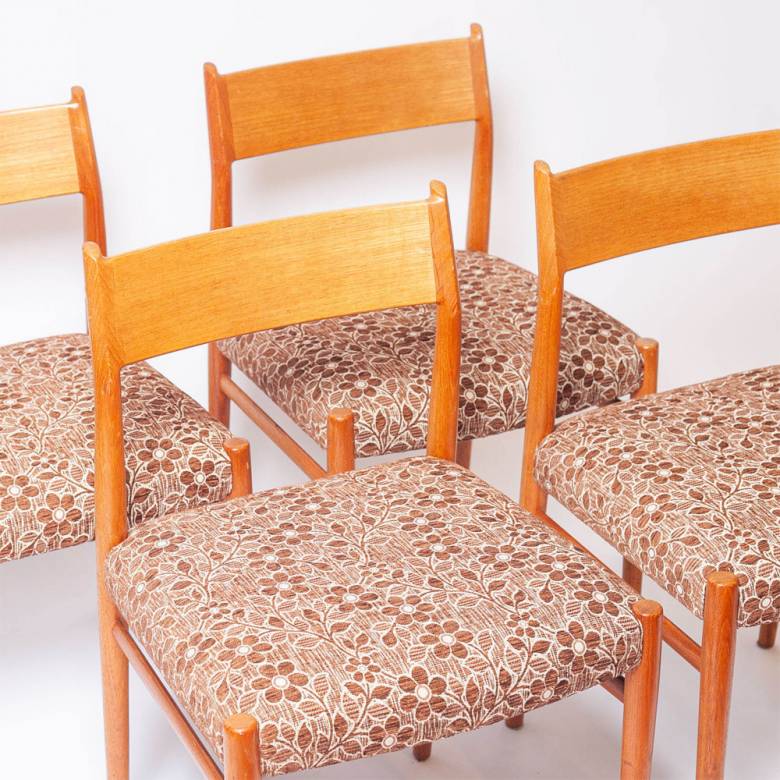 1960s Set Of 4 Teak Model 418 Dining Chairs By Arne Vodder