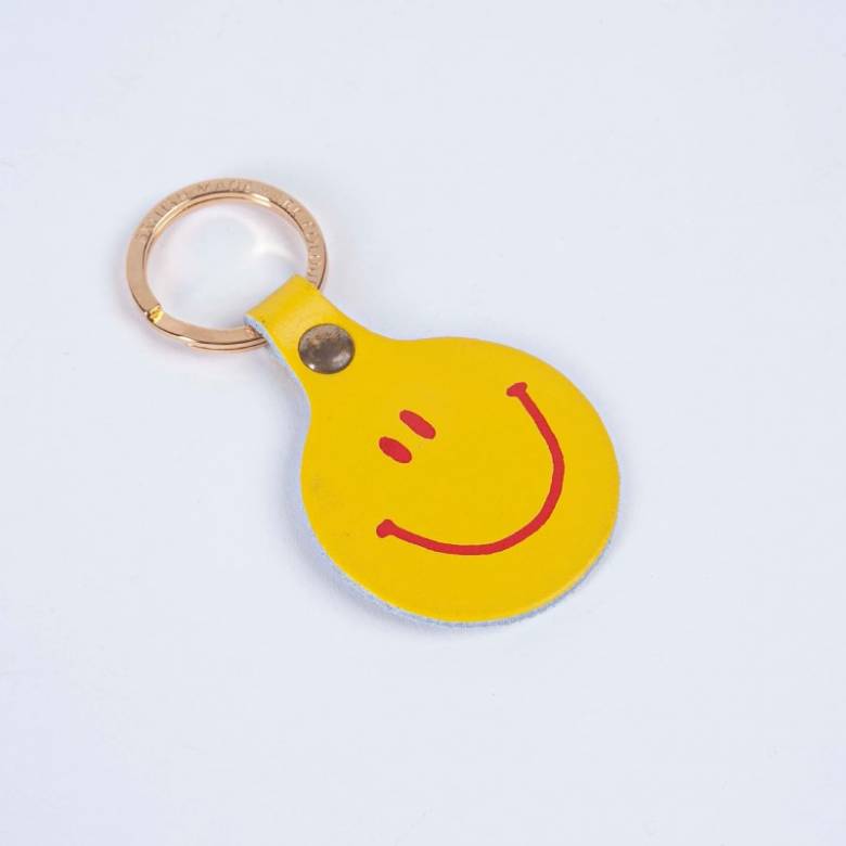 Feeling Lush Smiley Leather Keyring In Yellow