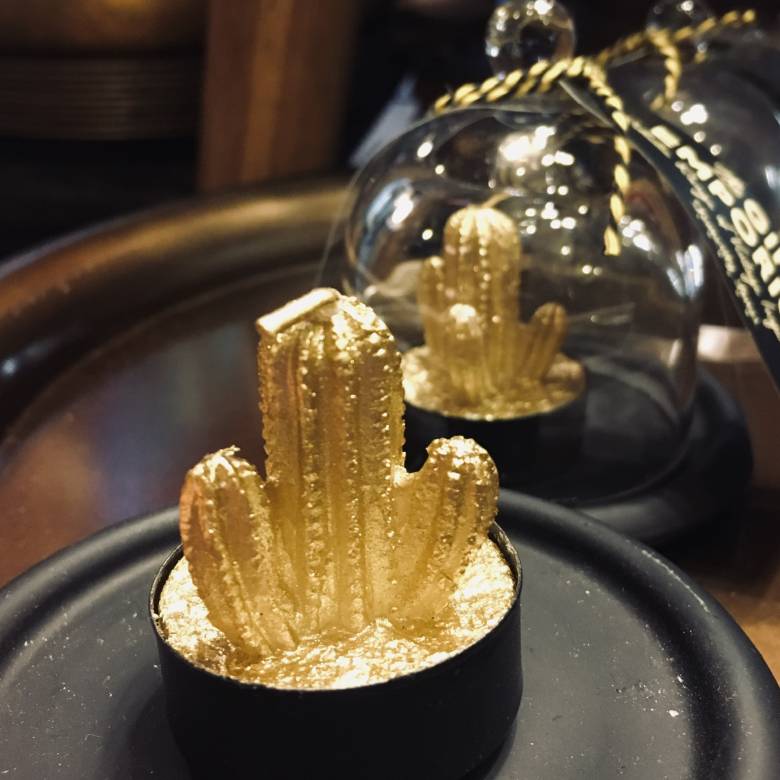 Small Glass Dome With Gold Cactus Tealight