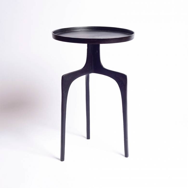 Neila Side Table In Black Bronze Metal 41x63cm