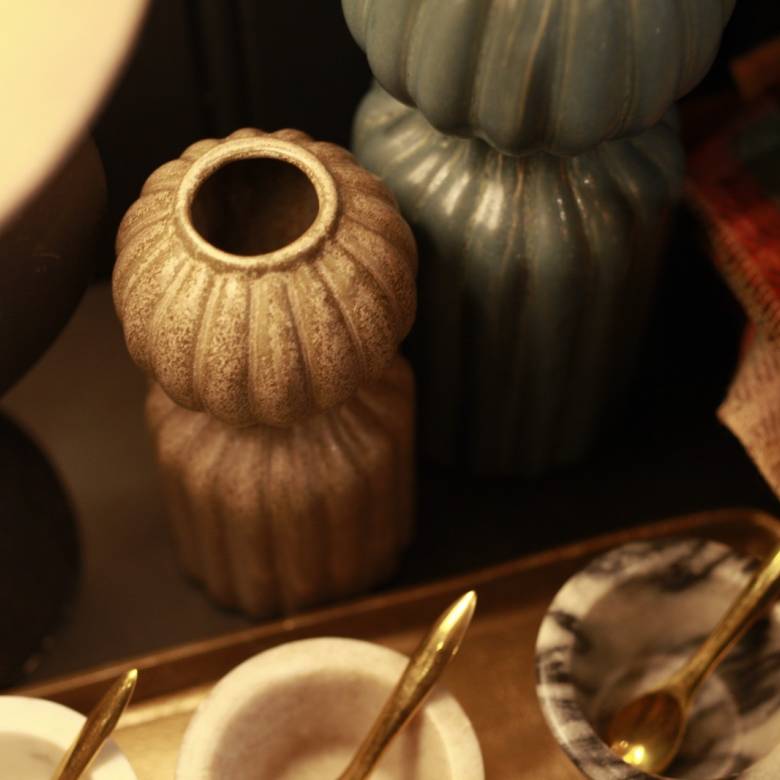 Blue Ribbed & Curved Stoneware Vase H:22cm