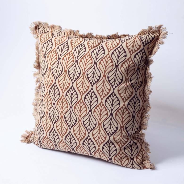 Printed Graphic Cushion In Sienna WIth Fringing 50x50cm