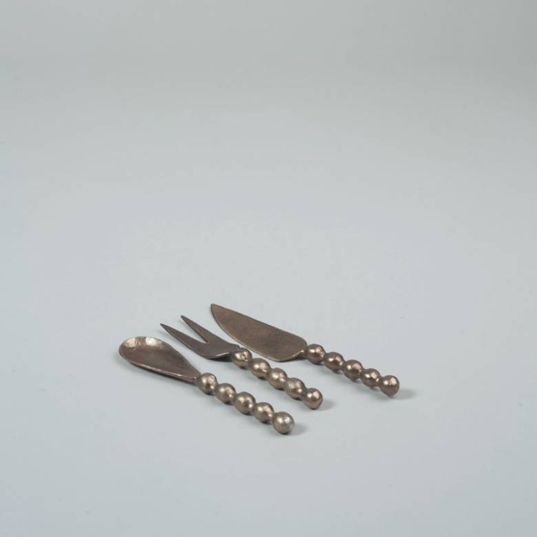 Rustic Brass Bobble Cheese Utensil Set