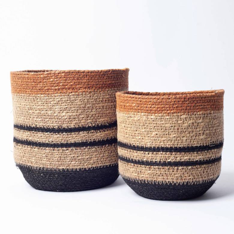 Set Of 2 Seagrass Baskets With Stitching In Sandstone