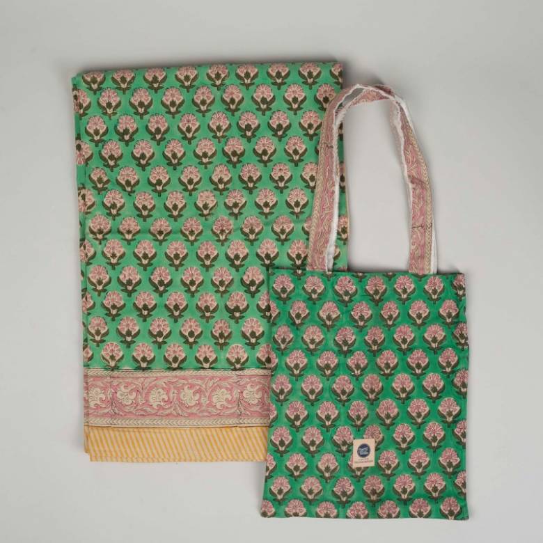 Single Sized Cotton Throw In Tote Bag - Green Emma Print