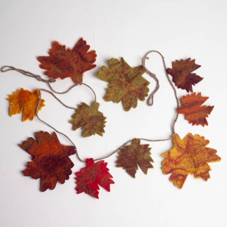 Autumn Leaf Garland - Handmade Felt Hanging Decoration