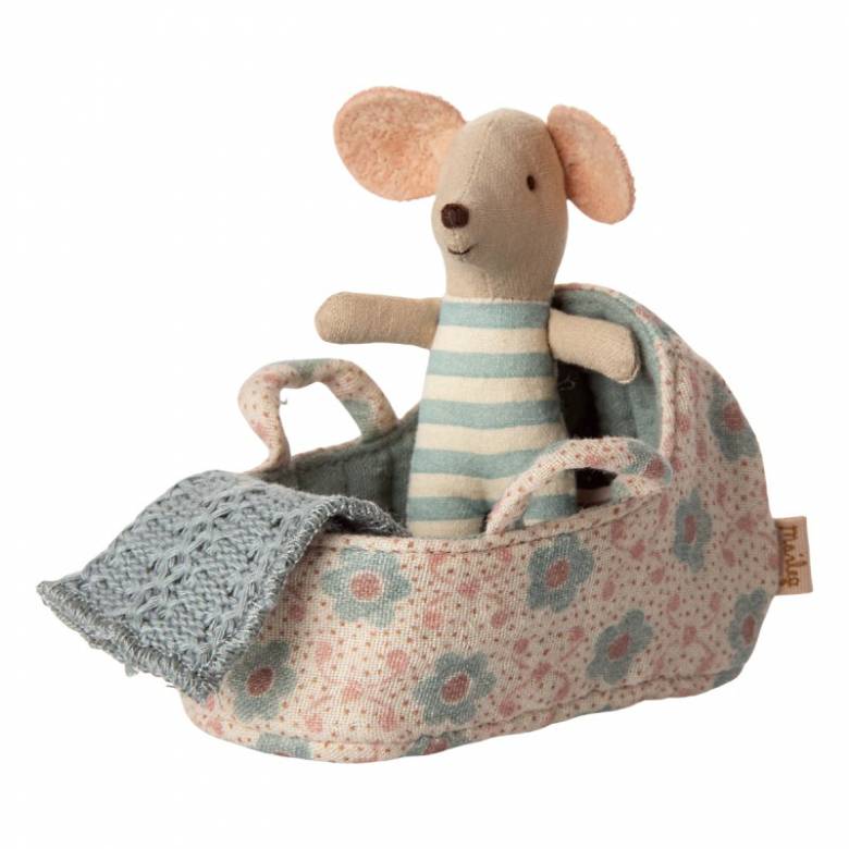 Baby Mouse Carrycot In Blue By Maileg 3+