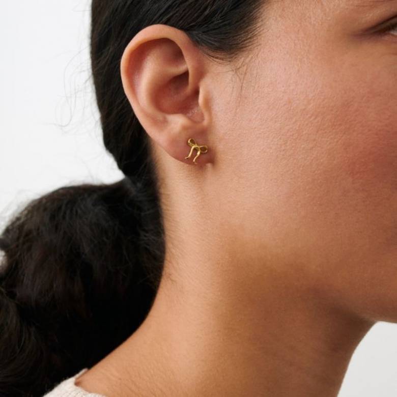 Bow Earsticks Stud Earrings In Gold By Pernille Corydon