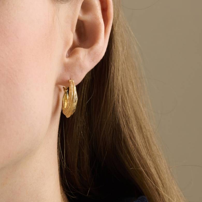 Coastline Hoop Earrings In Gold By Pernille Corydon