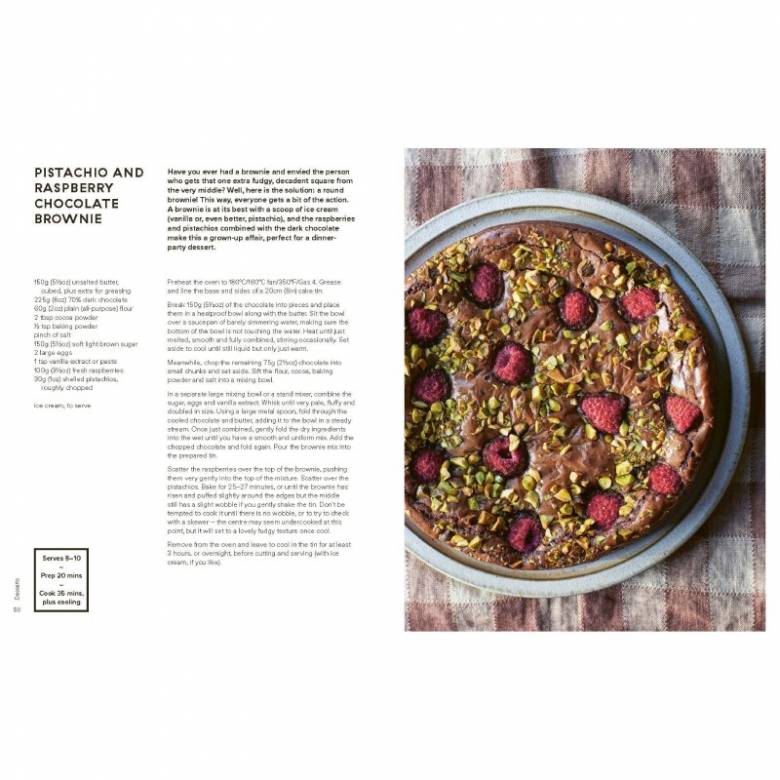 Foolproof One Tin Bakes - Hardback Book