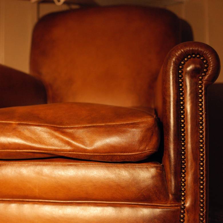 EX-DISPLAY Prince Leather Armchair