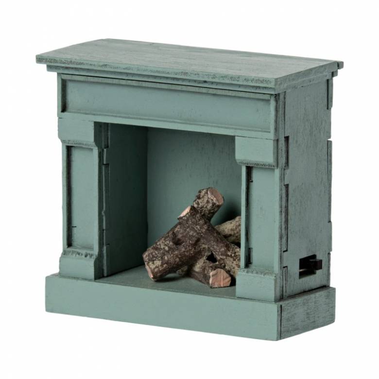 Miniature Fireplace In Vintage Blue By Maileg 3+