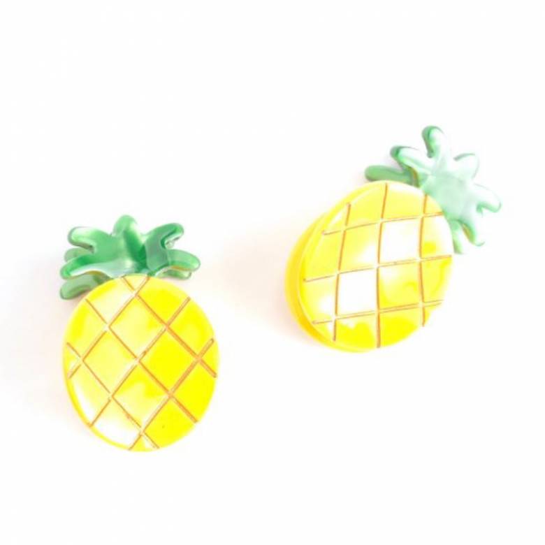 Pineapple - Pair Of Claw Hair Clips