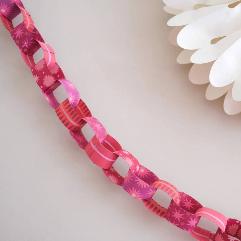 Pink & Red Paper Chain Kit