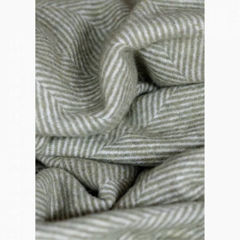 Recycled Wool Knee Blanket In Olive Herringbone