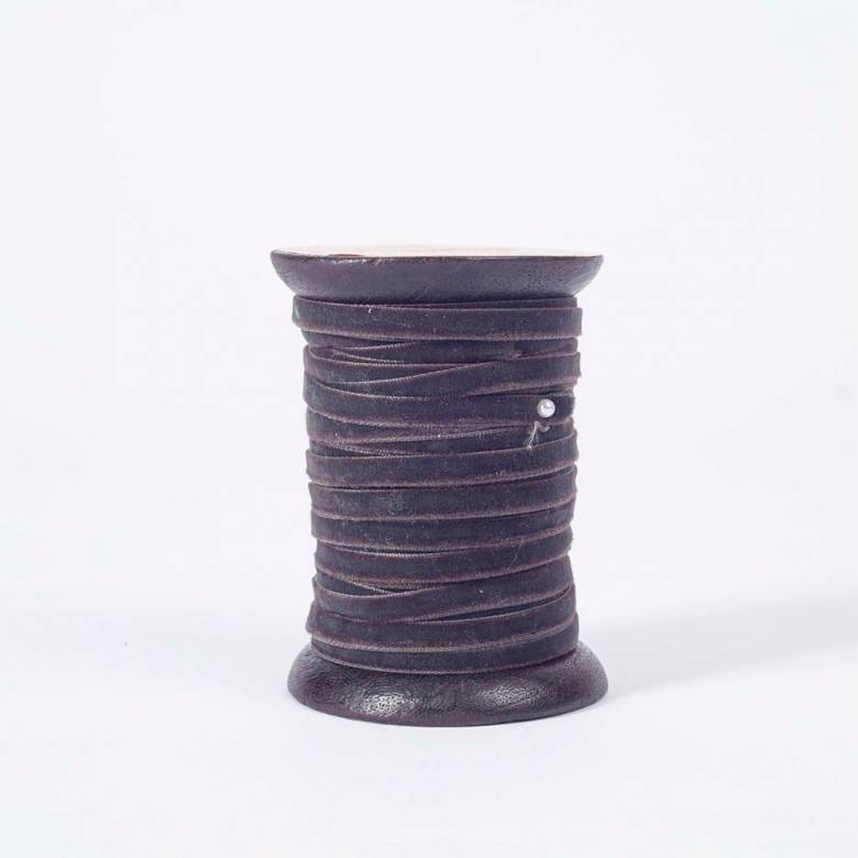 Reel Of Velvet Ribbon On Wooden Spool In Dark Grey 10M