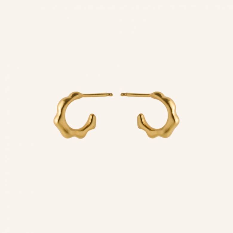 Small Aqua Hoop Earrings In Gold By Pernille Corydon