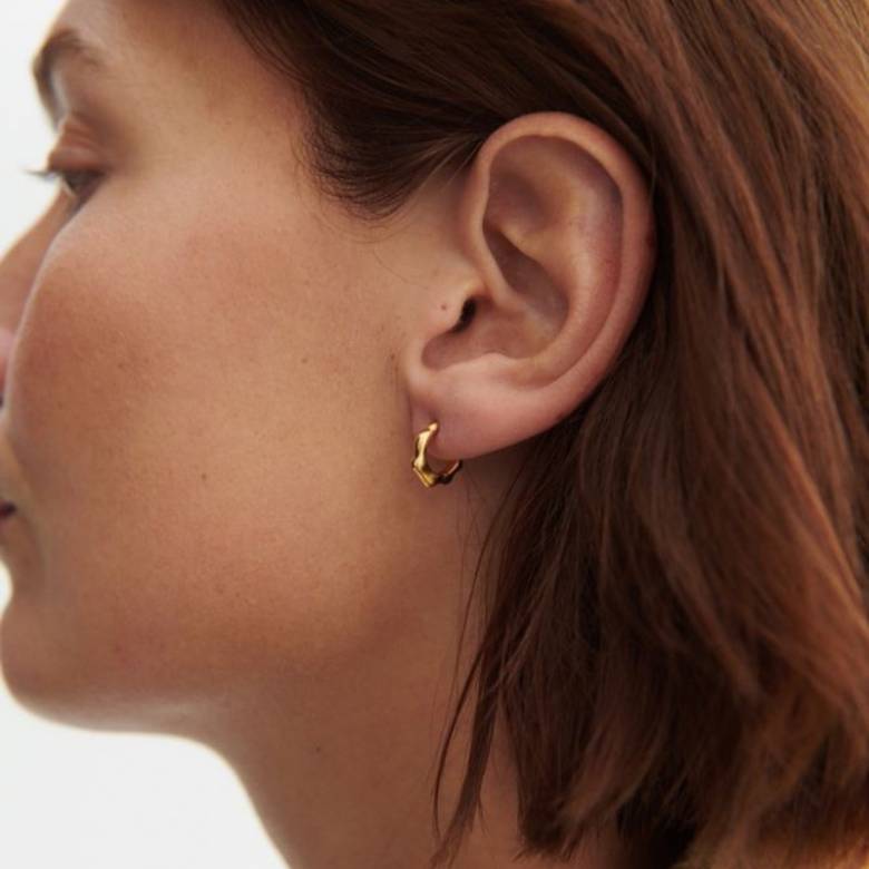 Small Aqua Hoop Earrings In Gold By Pernille Corydon
