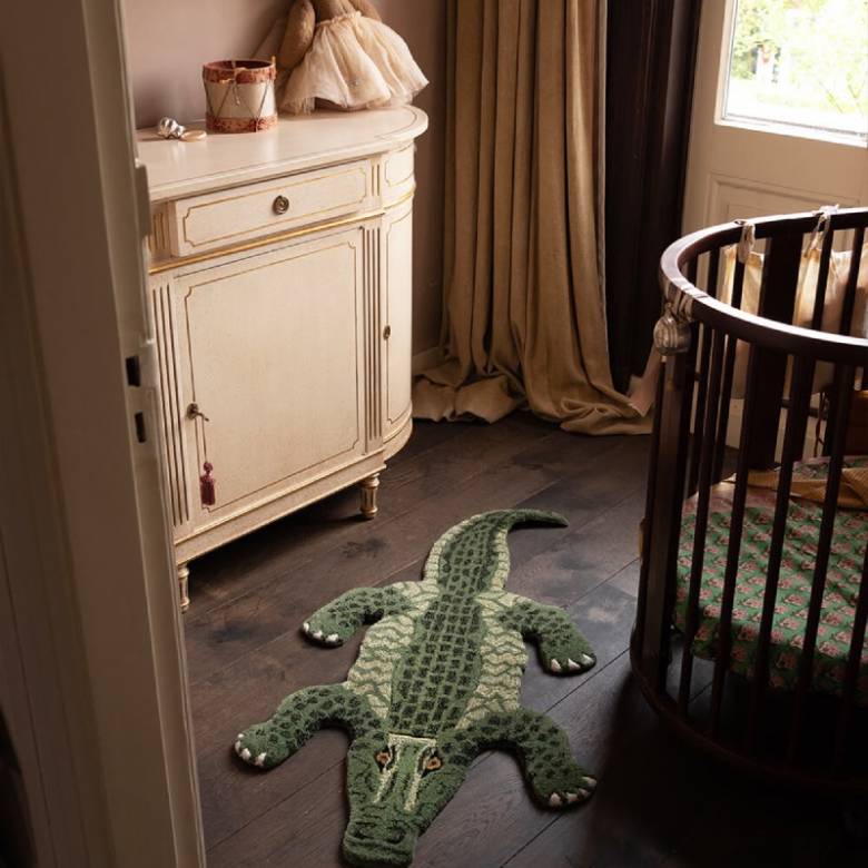 Small Coolio Crocodile Shaped Wool Rug