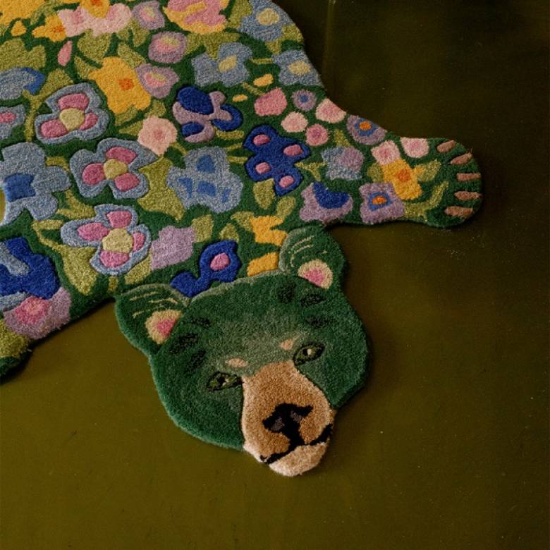 Small Josie Jardin Bear Shaped Wool Rug