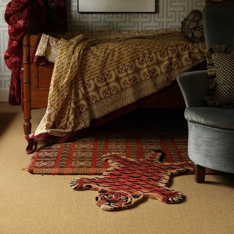 Small Tula Wise Tiger Shaped Wool Rug