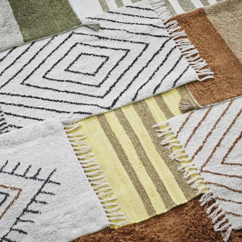Tufted Cotton Bath Mat In Off White & Grey